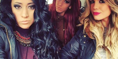 Eva Iglesias, Lorena Mouriño y Carla Falcón se ven obligadas a dejar eMe Music